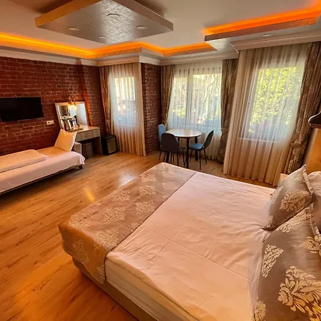 Meydan Hotel 2*