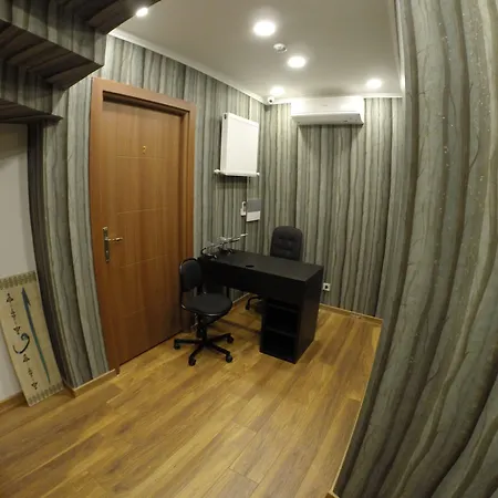 迈丹套房公寓式酒店 酒店