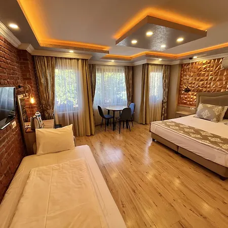 迈丹套房公寓式酒店 2*